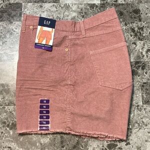 GAP Nostalgia Rose Corduroy Shorts - Size 16